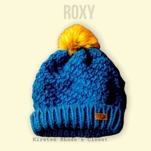 NWOT ROXY beanie​​​​